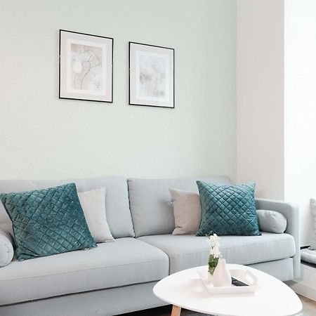 Ferienwohnung Deluxe Flat, Ps4, Parken, Netflix, Zentral Offenbach am Main Exterior foto